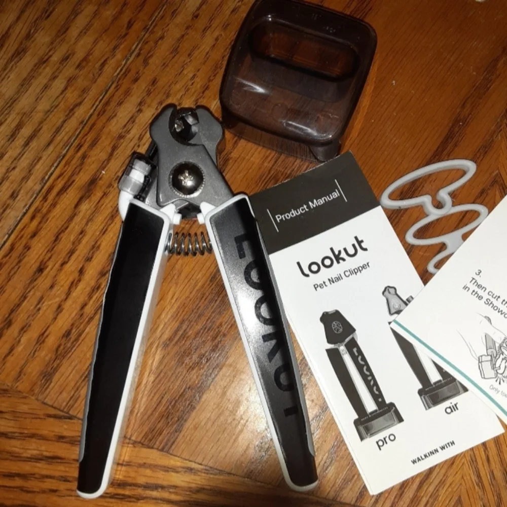 Lookout Pro pet nail trimmer with LED Light 4x HP